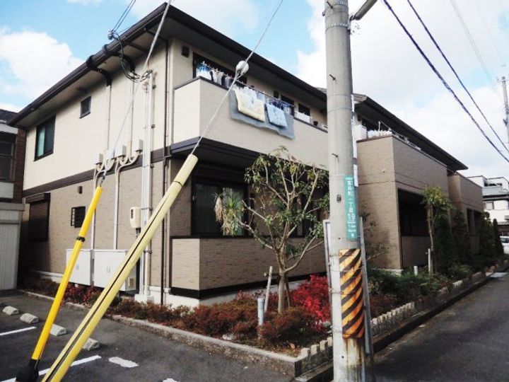 大阪府高槻市宮田町1(アパート)の賃貸物件の外観