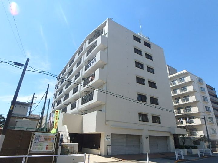 加賀町グリーンハイツの外観