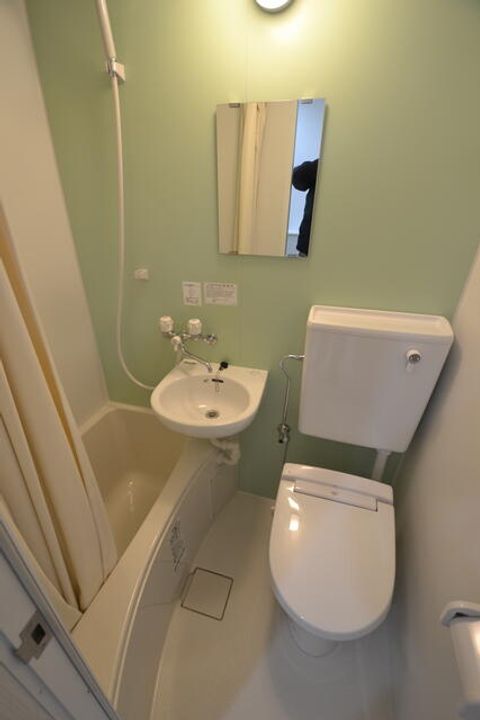 コスモアイズ1の風呂