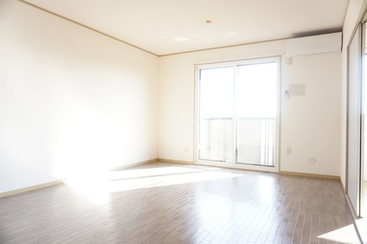 メゾンシャルマンの居間