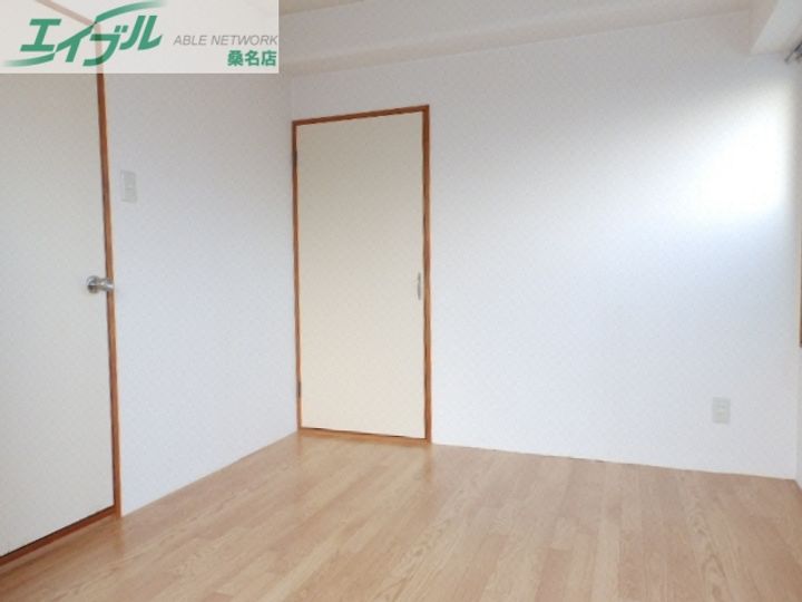 マイン96の居間