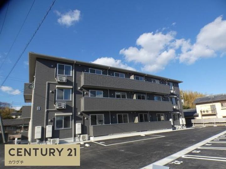 ヒルズライフB棟の外観