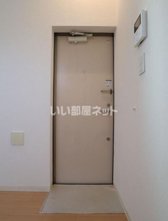 埼玉県川越市久保町(アパート)の賃貸物件の玄関