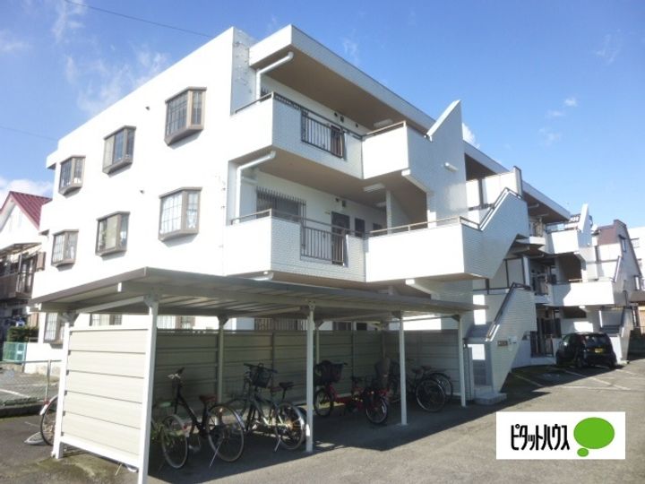 中町マンションの外観