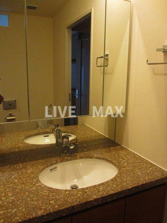 オープンレジデンシア銀座estの内装