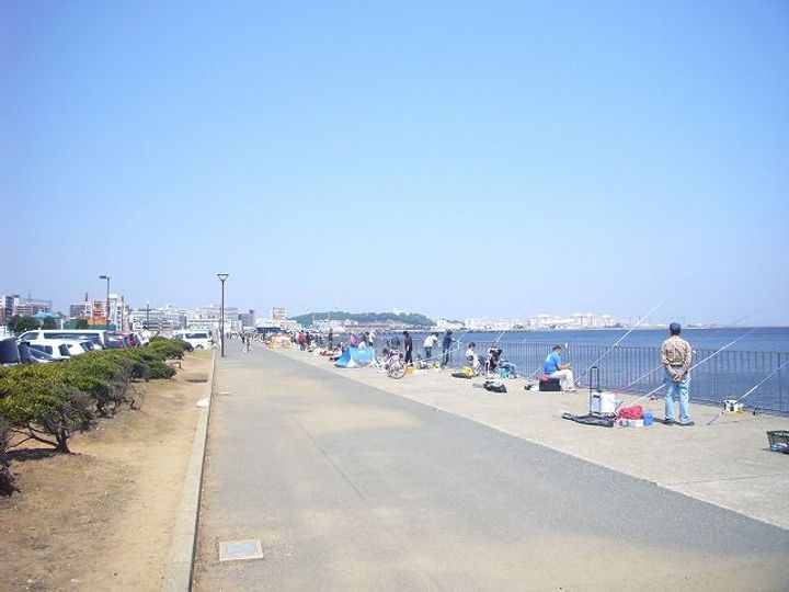 プリマ十番館の周辺