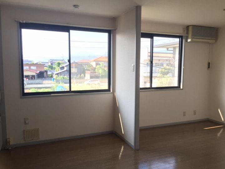 サンビレッジゴトウの居間