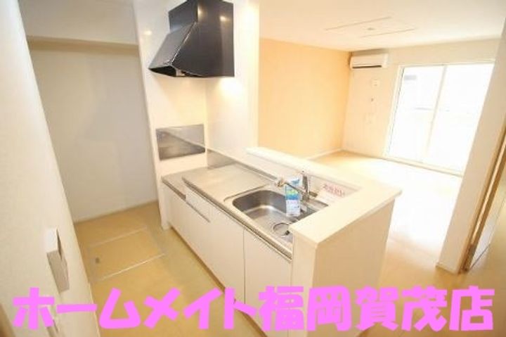 福岡県福岡市西区野方3(アパート)の賃貸物件のキッチン