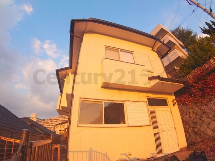 兵庫県西宮市上ケ原山田町(一戸建)の賃貸物件の外観