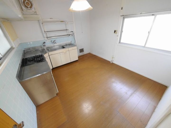 兵庫県神戸市長田区滝谷町2(一戸建)の賃貸物件の居間