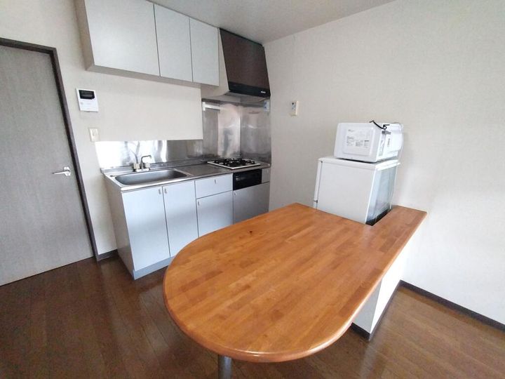 ドルフィン上並榎5のキッチン