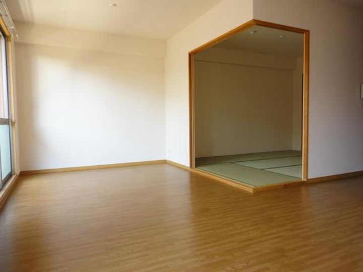 グランデージーの居間