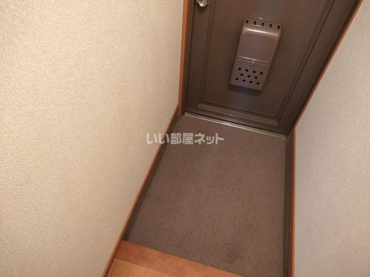 京都府舞鶴市倉梯町(アパート)の賃貸物件の玄関