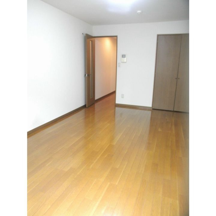 東京都八王子市大和田町1(マンション)の賃貸物件の居間