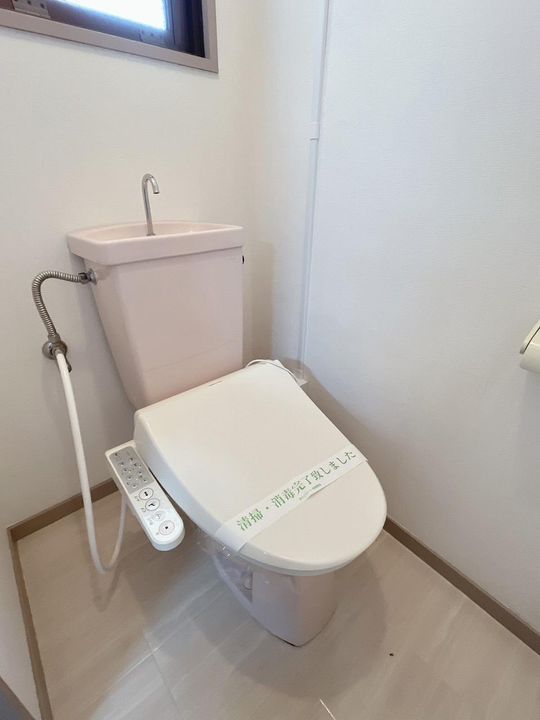 アゼリアの内装