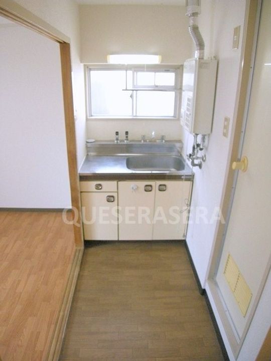 メゾンユタカのキッチン