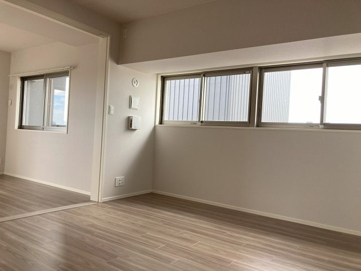 アルファステイツ大手町の居間