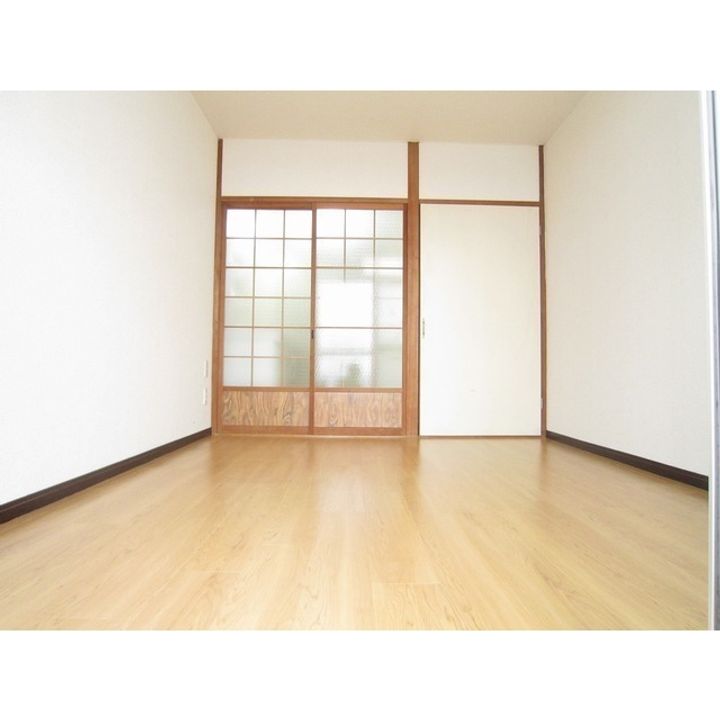 レジデンス・スターライトの居間