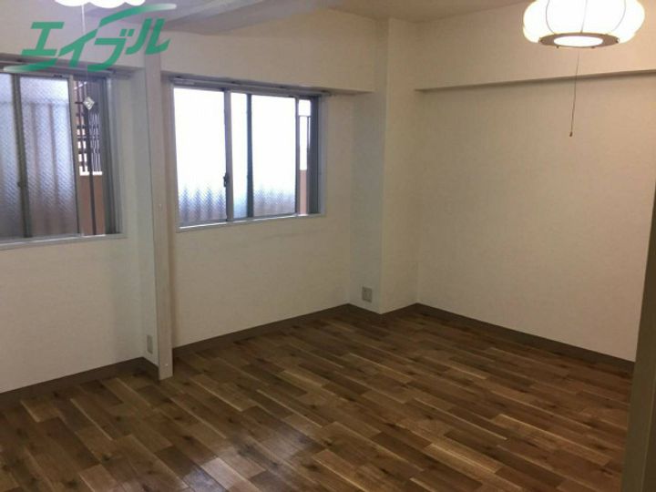 コープ野村四日市 1315号室の内装