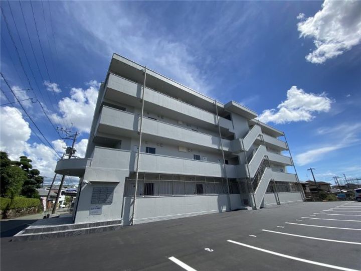 熊本県合志市幾久富(マンション)の賃貸物件の外観