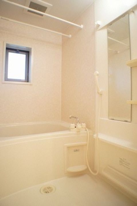 群馬県太田市西新町(アパート)の賃貸物件の風呂