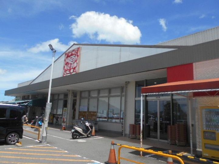 セレーノ・アルドーレ Iの周辺