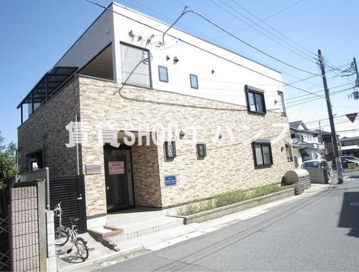 メゾン井沢ソレイユの外観