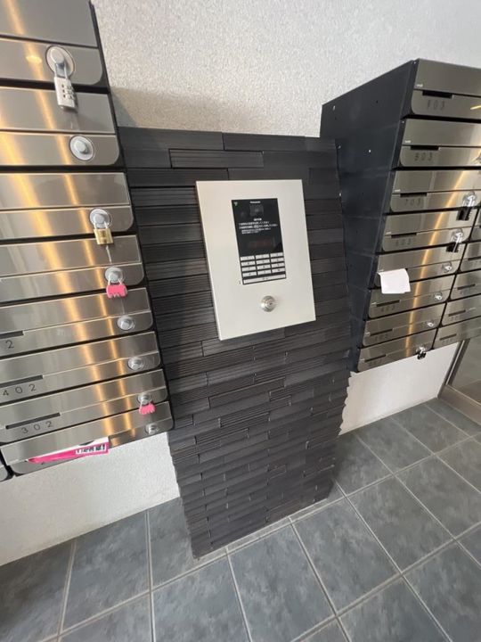 大阪府東大阪市荒本西4(マンション)の賃貸物件の地図