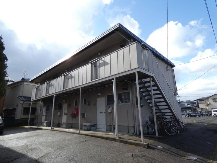 コーポカトレアAの外観