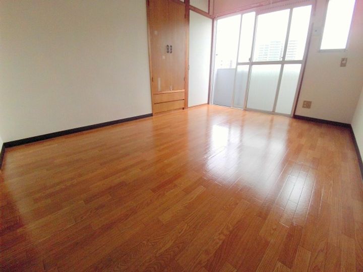 広島県広島市西区楠木町1(マンション)の賃貸物件の居間