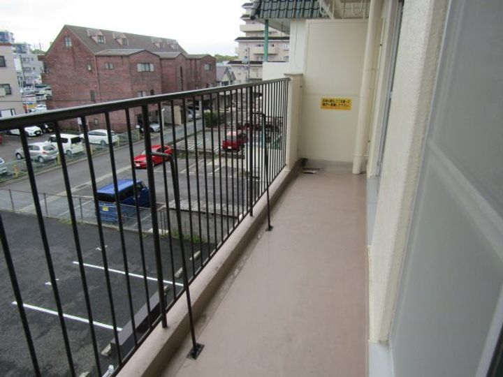 ラフィーネカニエの内装