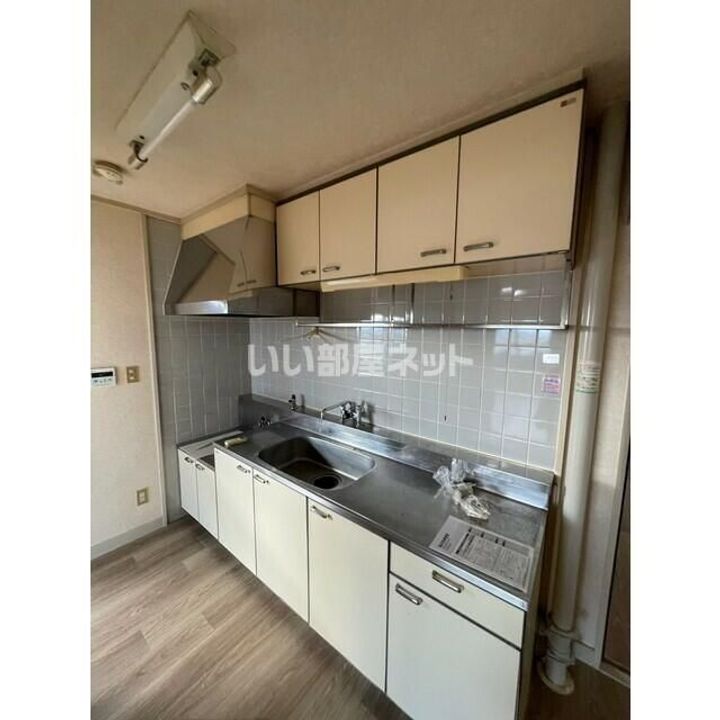 群馬県前橋市天川原町1(マンション)の賃貸物件のキッチン