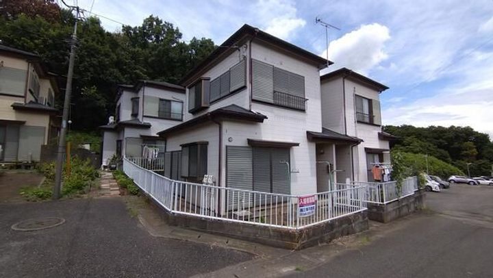 神奈川県横浜市旭区中沢2(一戸建)の賃貸物件の地図