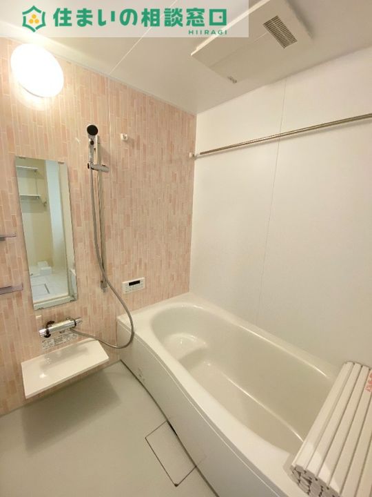 愛知県岡崎市赤渋町字袖広(アパート)の賃貸物件の風呂