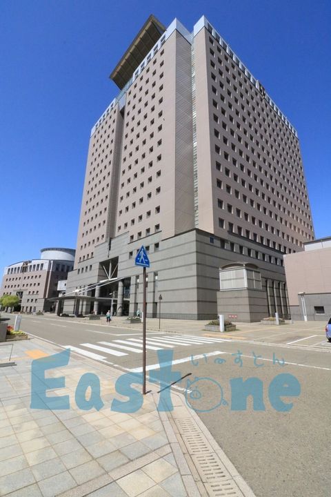 ピネータ天保山の周辺