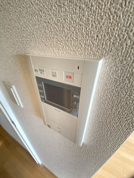 大阪府東大阪市高井田本通7の賃貸マンションの内装