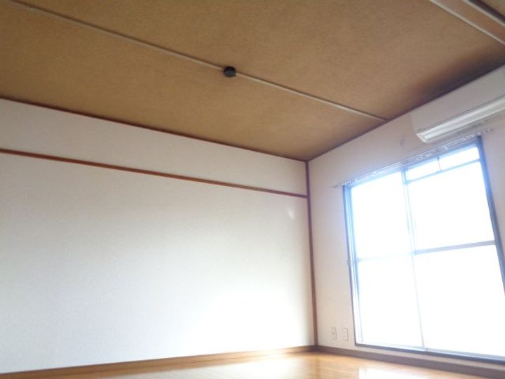 滋賀県甲賀市水口町梅が丘(マンション)の賃貸物件の居間