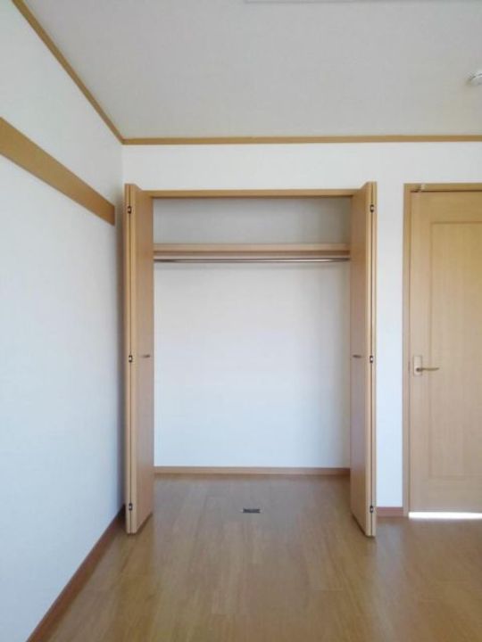 エレガント ガーデン Bの内装