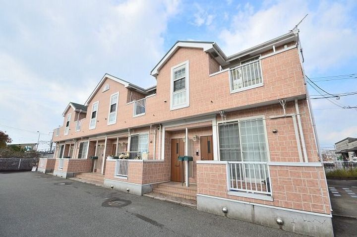 エレガント ガーデン Bの外観