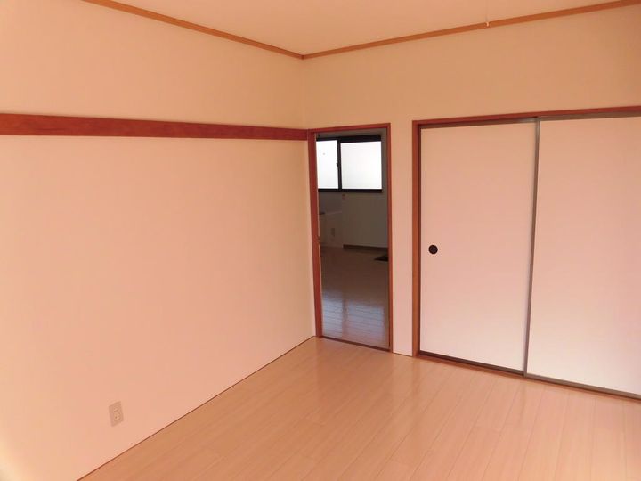 メゾン渡辺の内装