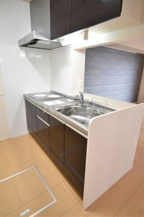 ザ・パーシモンBのキッチン