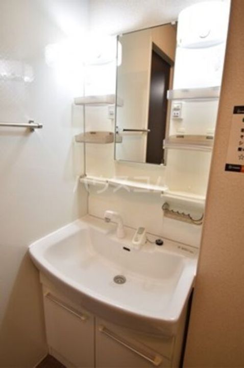 ザ・パーシモンBの内装