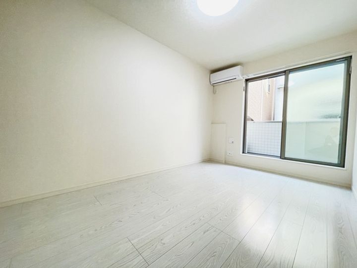 Ruhe蒔田の居間