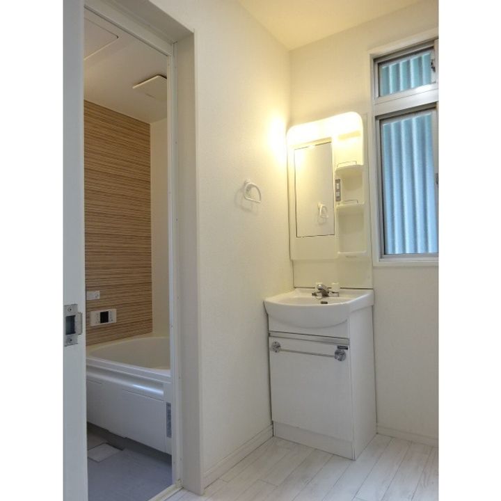 アウトドアヒルズ南平の内装