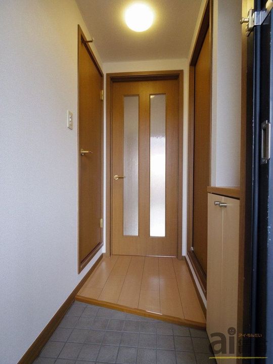 埼玉県狭山市新狭山3(アパート)の賃貸物件の玄関