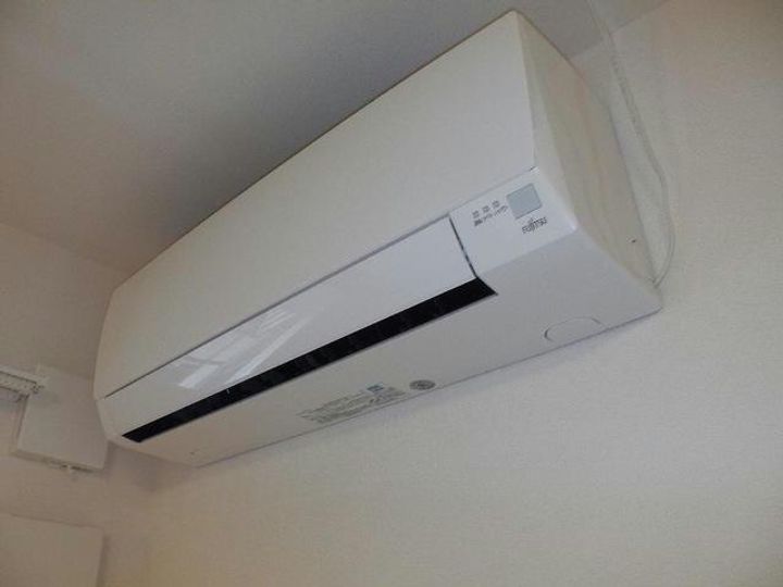 メゾンシャルムCの内装