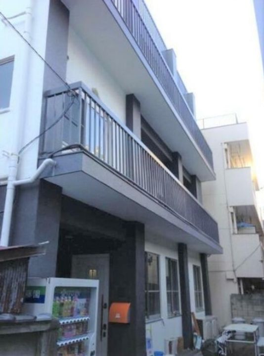 TCRE東大前の外観