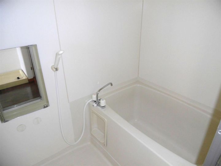 ジョイフルハウスの風呂