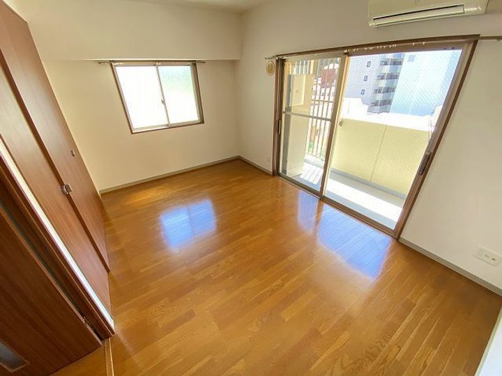 ぽぽろ比治山の居間