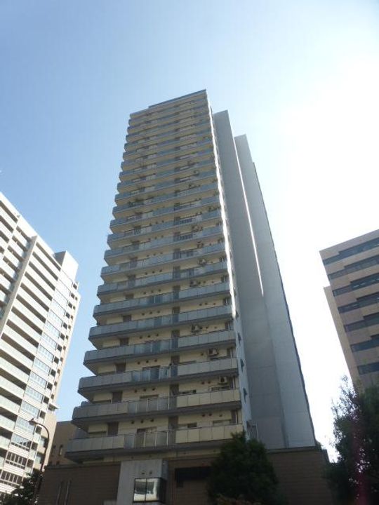 トリニティー芝浦の外観